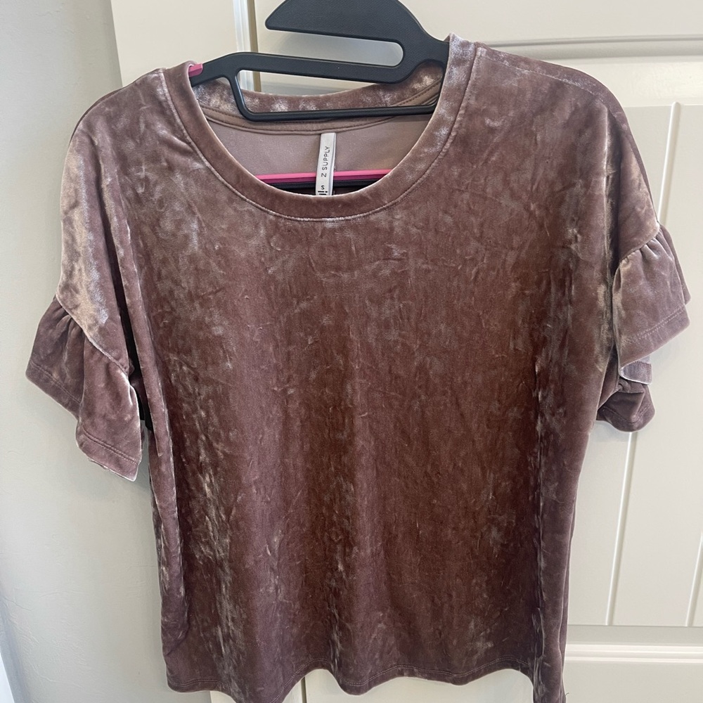 Z supply crashed velvet shirt.